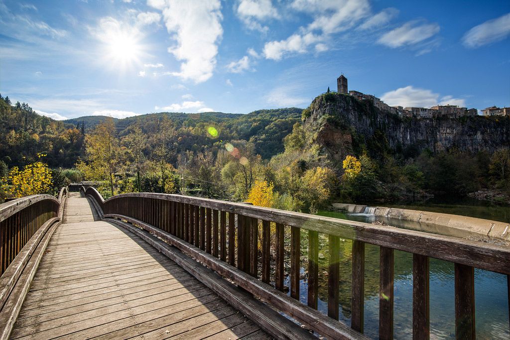 mirador castellfollit de la roca